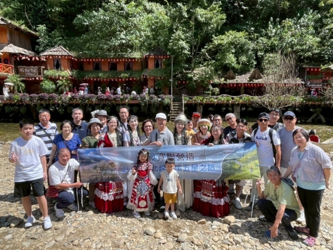 LINE_ALBUM_91525 _1_250917_26